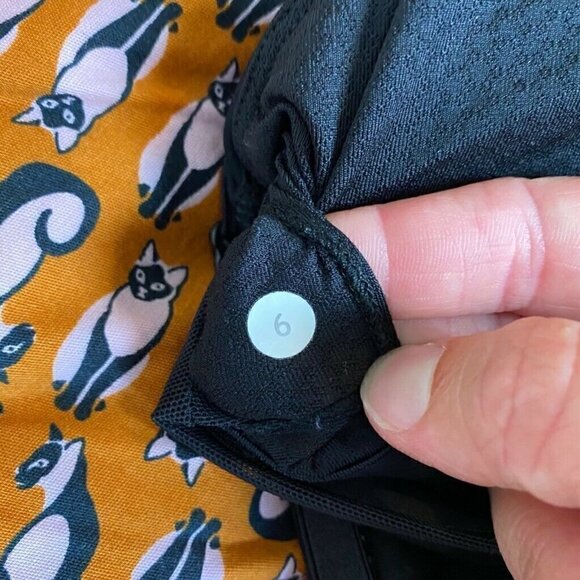 Lululemon Active Tank Top Shirt Black V Neck SMALL 6 - Picture 5 of 5